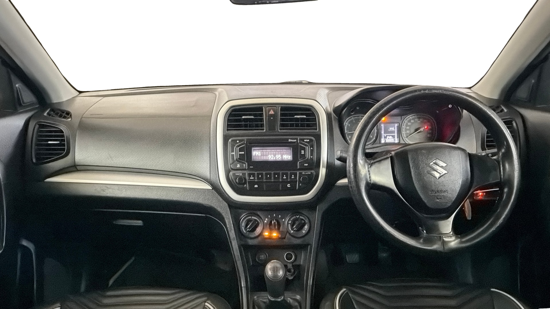 View 2022 Maruti Suzuki 1000 Base Variant Image 15 Used 2022 Maruti Suzuki 1000 Base Variant Image 15
