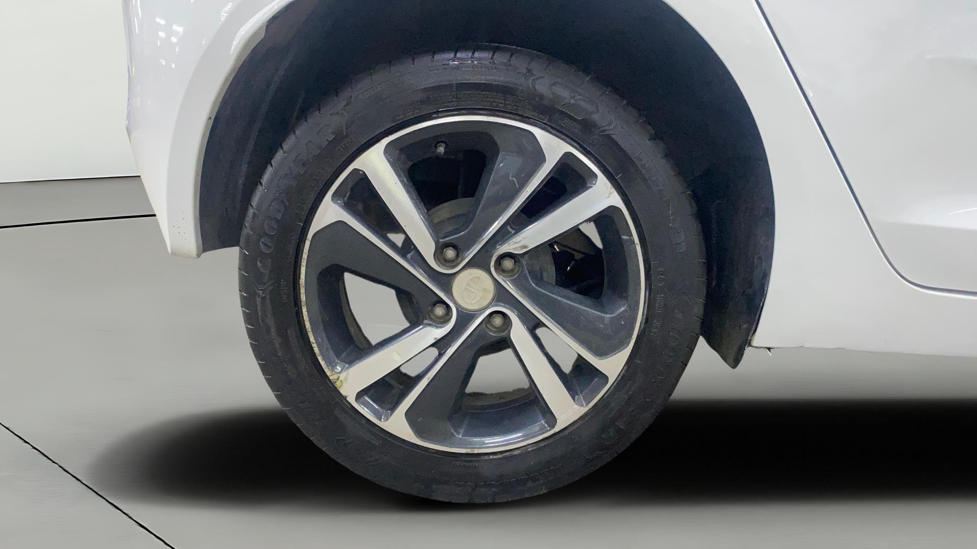 View 2021 Tata Altroz XZ Diesel Image 33 Used 2021 Tata Altroz XZ Diesel Image 33