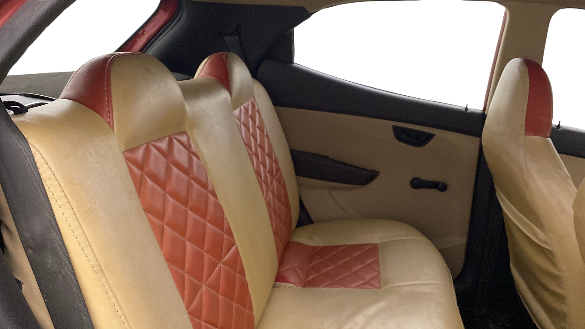View 2014 Hyundai EON Era Plus Image 28 Used 2014 Hyundai EON Era Plus Image 28