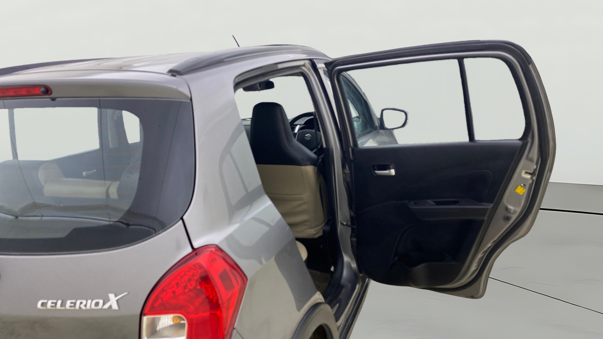 View 2018 Maruti Suzuki 1000 Base Variant Image 7 Used 2018 Maruti Suzuki 1000 Base Variant Image 7