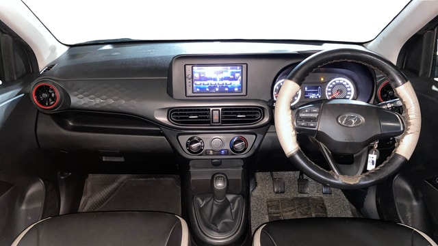 View Hyundai Grand i10 Nios Image 15 Used Hyundai Grand i10 Nios Image 15