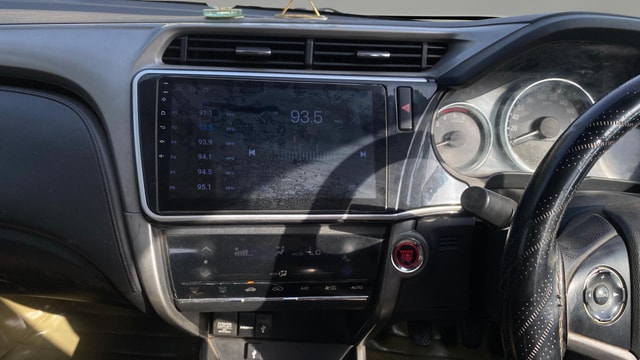 View Honda City ZX Image 19 Used Honda City ZX Image 19