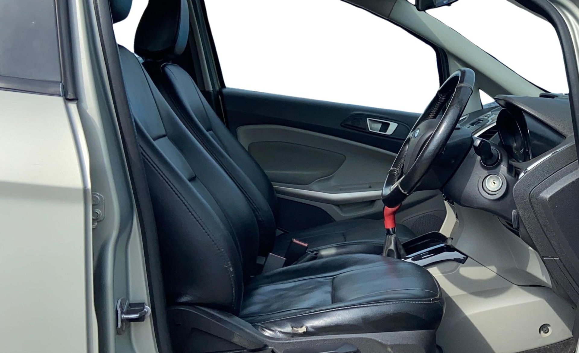 View 2016 Ford EcoSport 1.5 TDCi Diesel Ambiente BS IV Image 25 Used 2016 Ford EcoSport 1.5 TDCi Diesel Ambiente BS IV Image 25