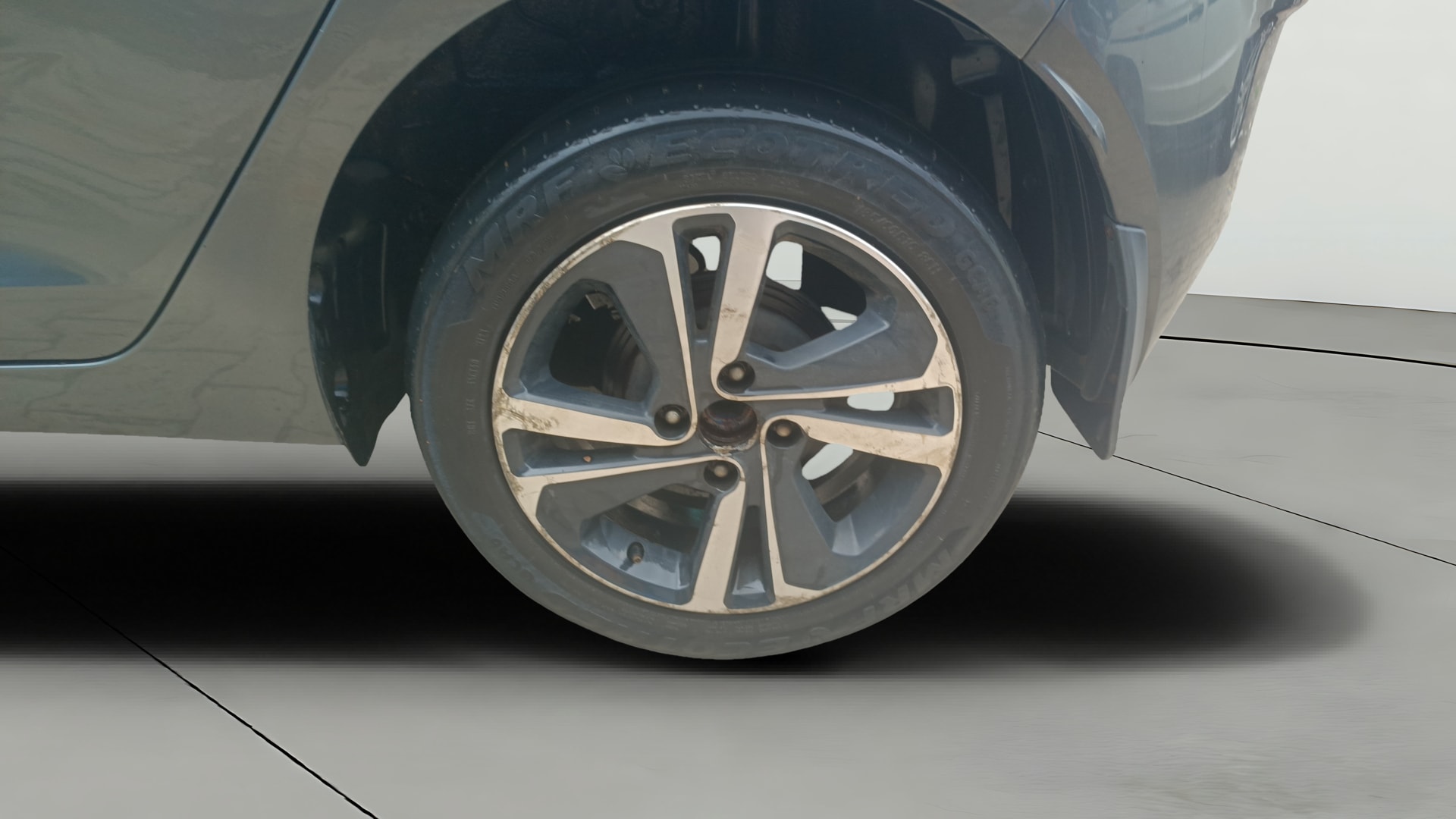 View 2023 Tata Altroz XZ Petrol Image 11 Used 2023 Tata Altroz XZ Petrol Image 11