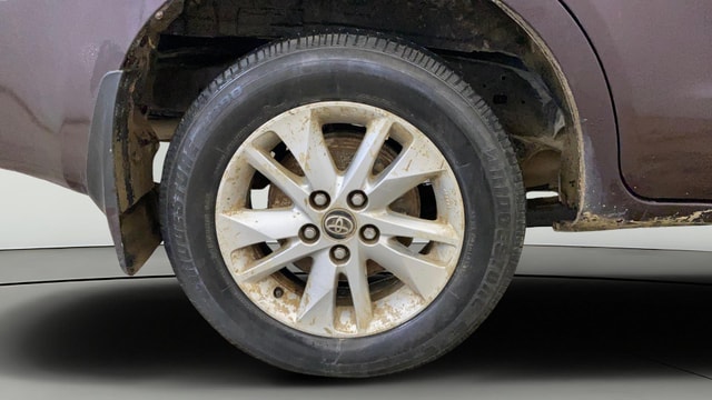View Toyota Innova Crysta Image 25 Used Toyota Innova Crysta Image 25