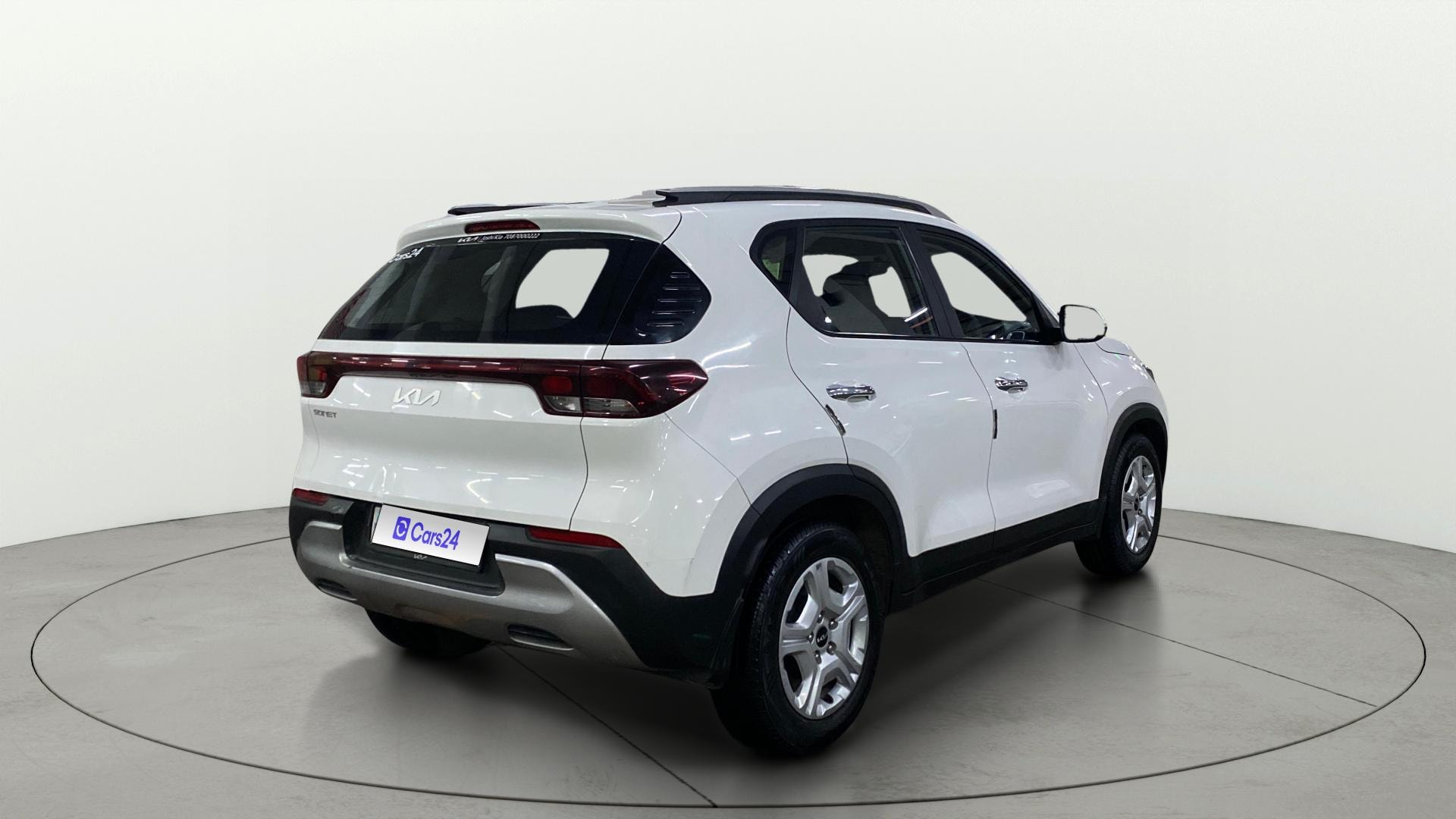 View 2023 Kia Sonet HTK Plus Diesel Image 43 Used 2023 Kia Sonet HTK Plus Diesel Image 43