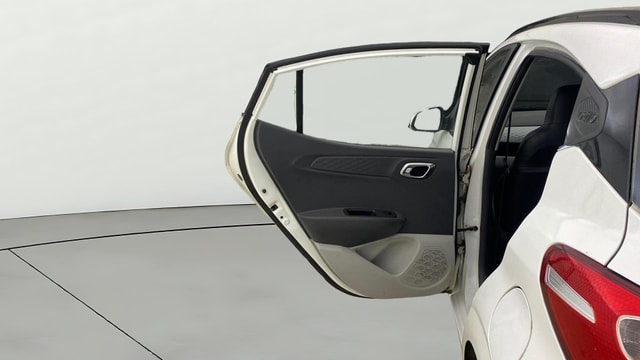 View Hyundai Grand i10 Image 22 Used Hyundai Grand i10 Image 22