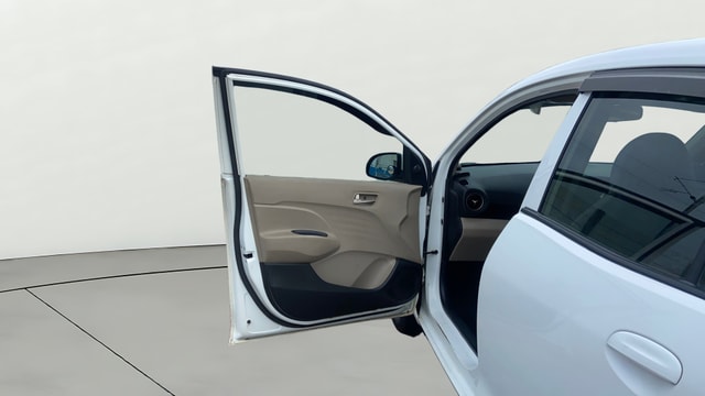 View Hyundai New Santro Image 31 Used Hyundai New Santro Image 31