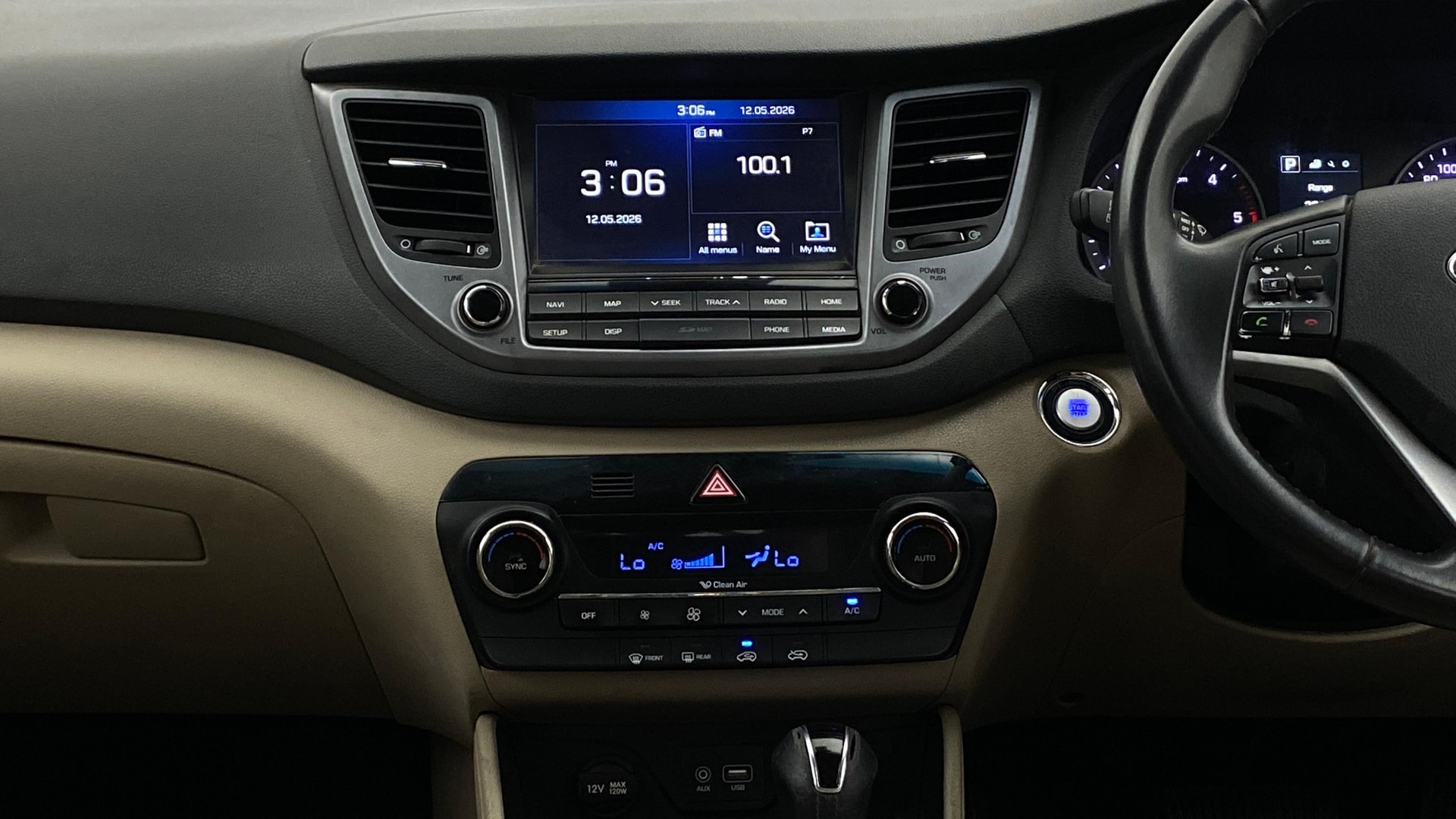 View 2017 Hyundai Tucson R 2.0 6-Speed Automatic GL BS IV Image 18 Used 2017 Hyundai Tucson R 2.0 6-Speed Automatic GL BS IV Image 18