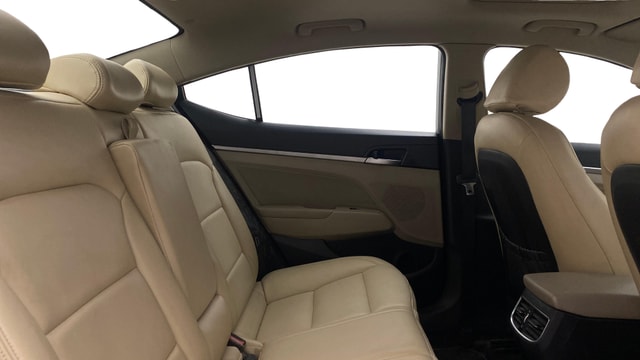 View Hyundai Elantra Image 36 Used Hyundai Elantra Image 36