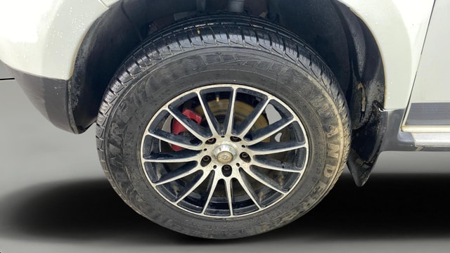 View Renault Duster Image 34 Used Renault Duster Image 34