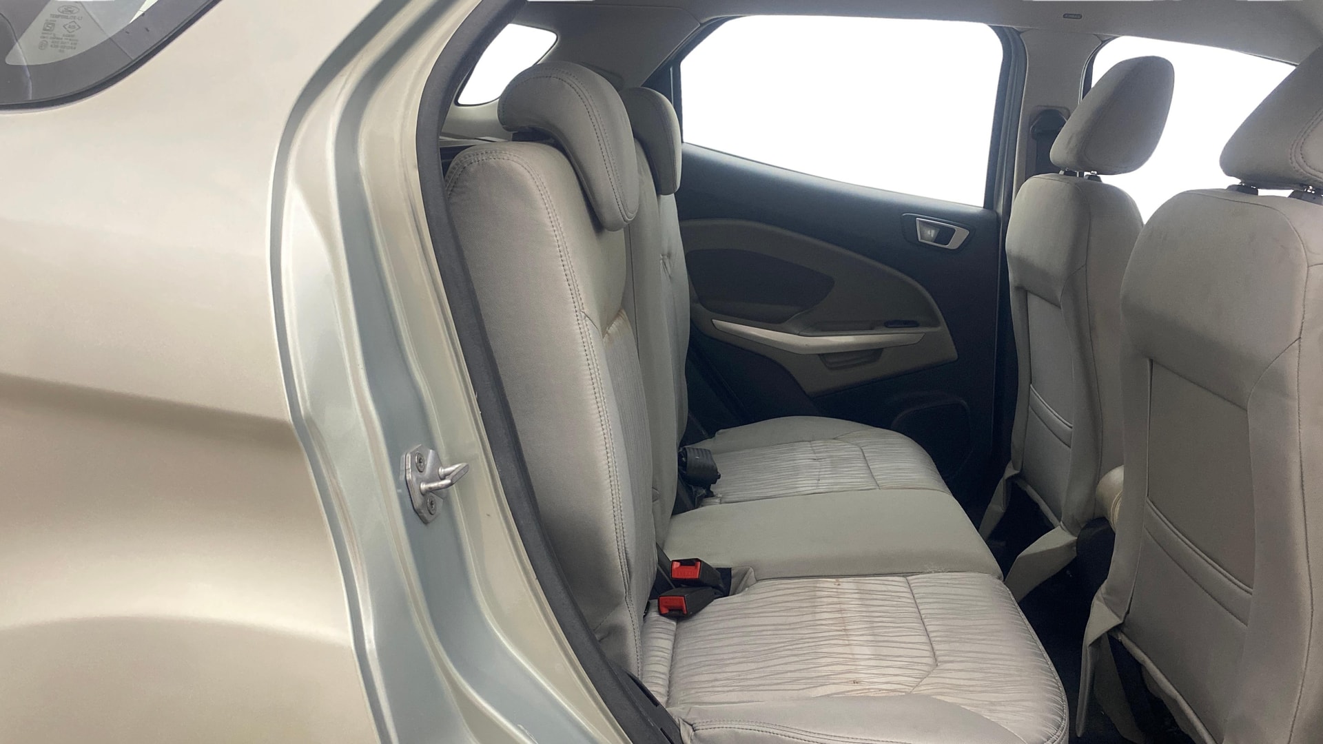 View 2013 Ford EcoSport 1.5 TDCi Diesel Ambiente BS IV Image 28 Used 2013 Ford EcoSport 1.5 TDCi Diesel Ambiente BS IV Image 28