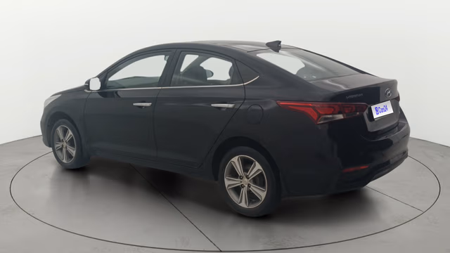 View Hyundai Verna Image 2 Used Hyundai Verna Image 2