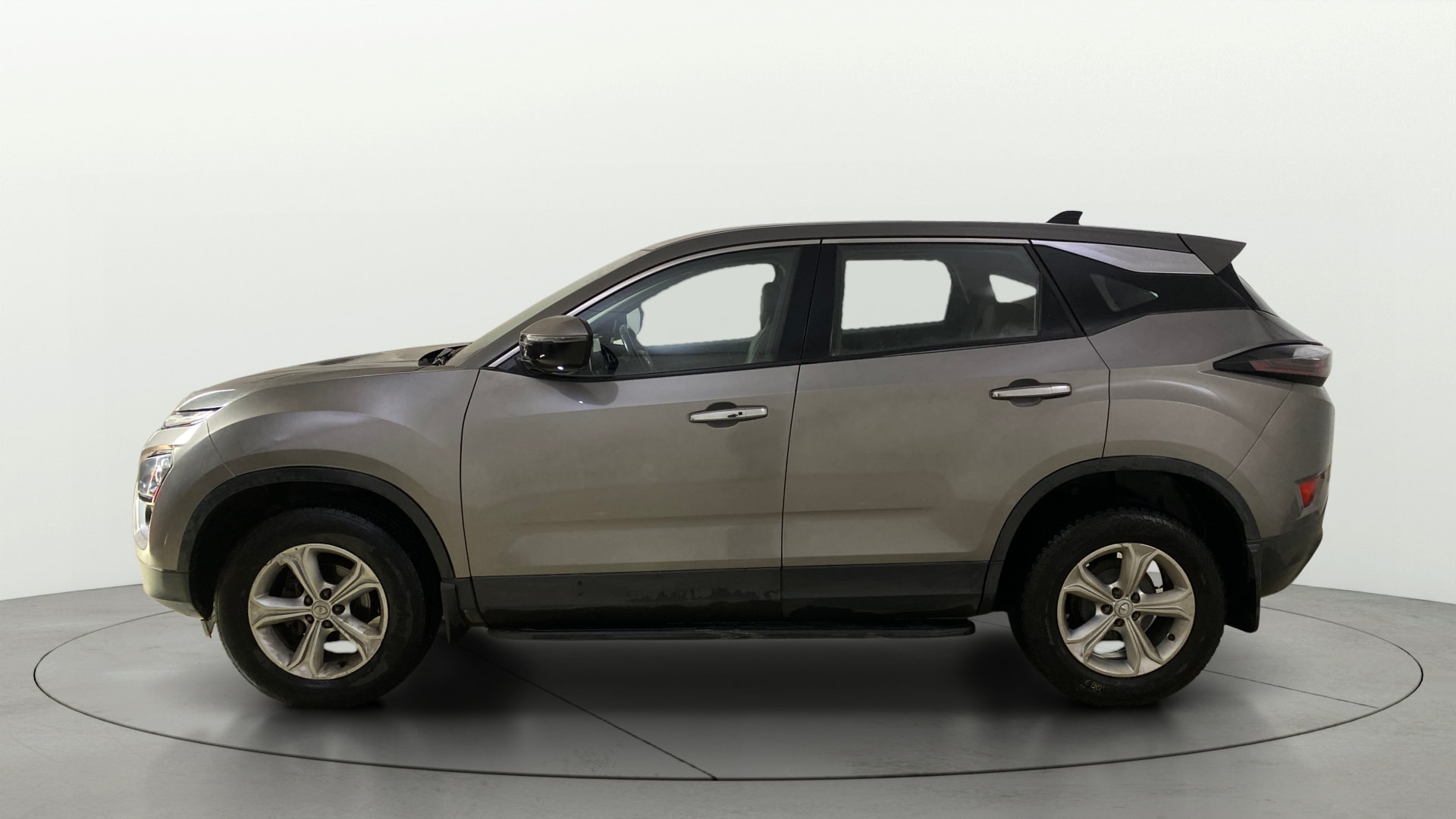 View 2019 Tata Harrier XE Image 5 Used 2019 Tata Harrier XE Image 5