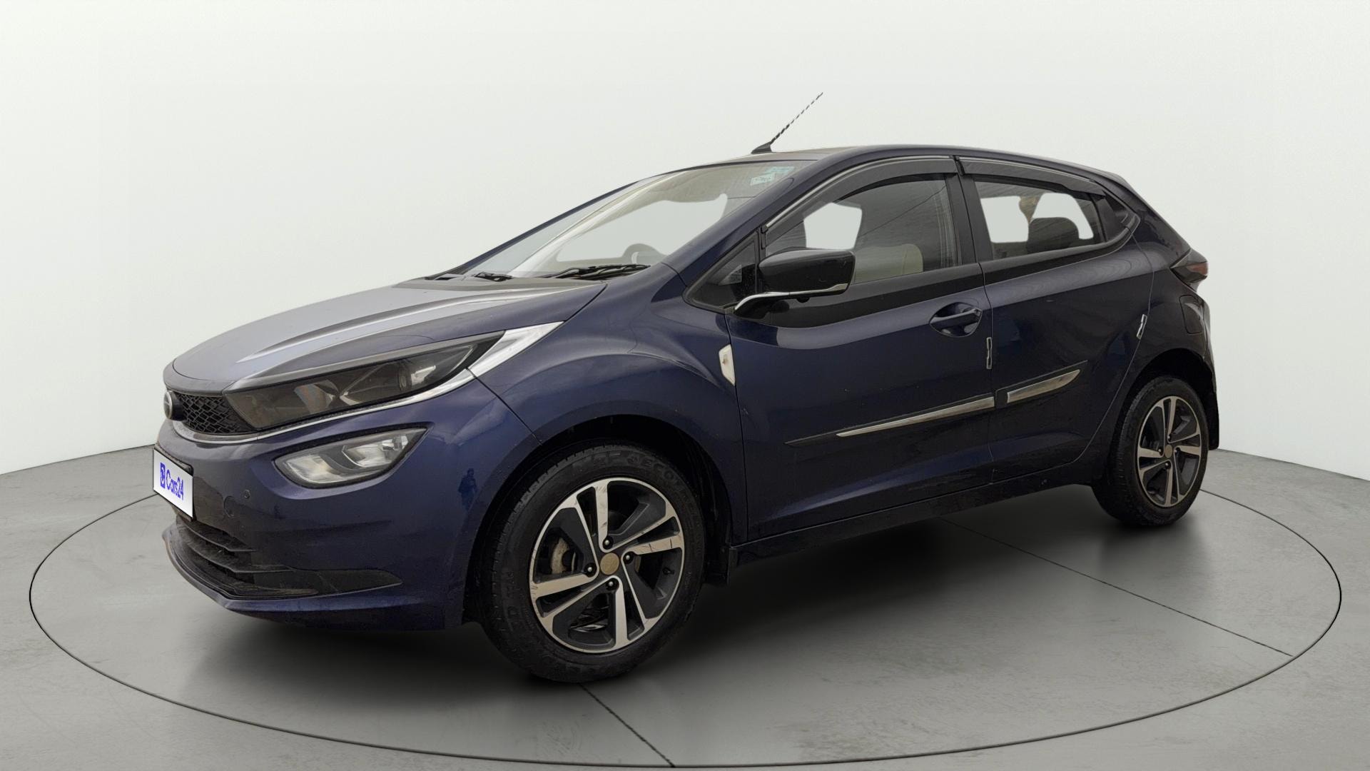View 2024 Tata Altroz XZ Petrol Image 21 Used 2024 Tata Altroz XZ Petrol Image 21