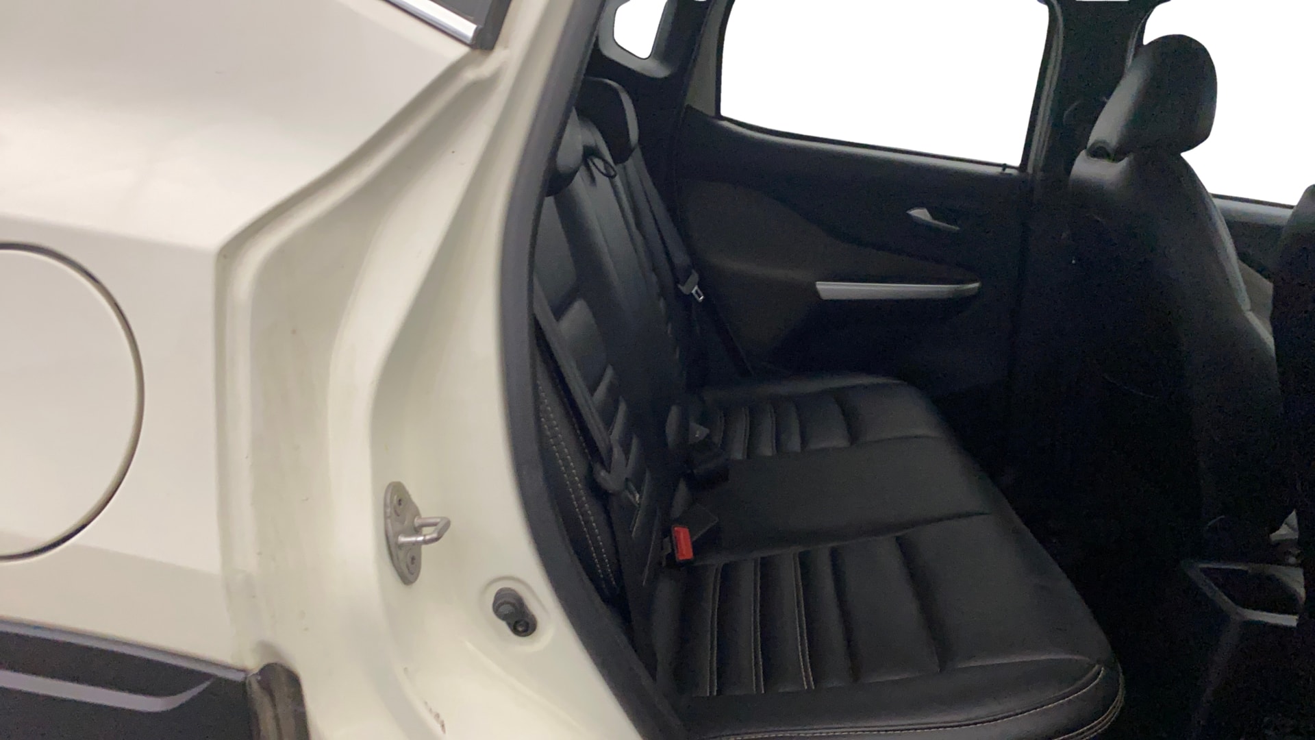 View 2021 Nissan Magnite XV Image 38 Used 2021 Nissan Magnite XV Image 38