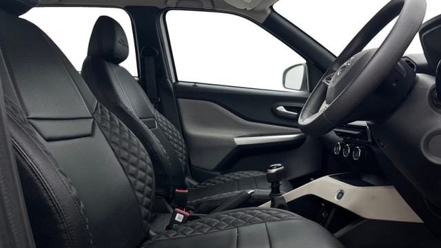 View Nissan Magnite Image 26 Used Nissan Magnite Image 26