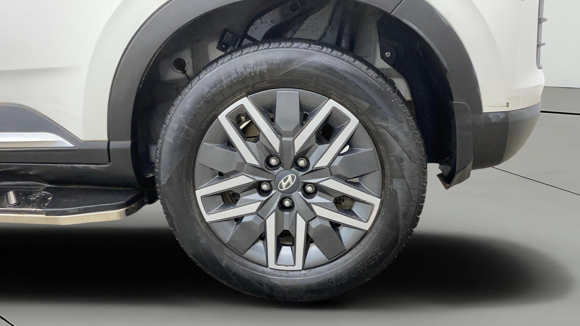 View 2022 Hyundai Venue S (O) 1.0 Turbo Petrol DCT Image 12 Used 2022 Hyundai Venue S (O) 1.0 Turbo Petrol DCT Image 12