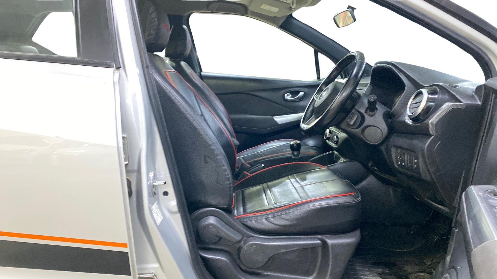 View 2020 Nissan Kicks XV Petrol BS IV Image 26 Used 2020 Nissan Kicks XV Petrol BS IV Image 26