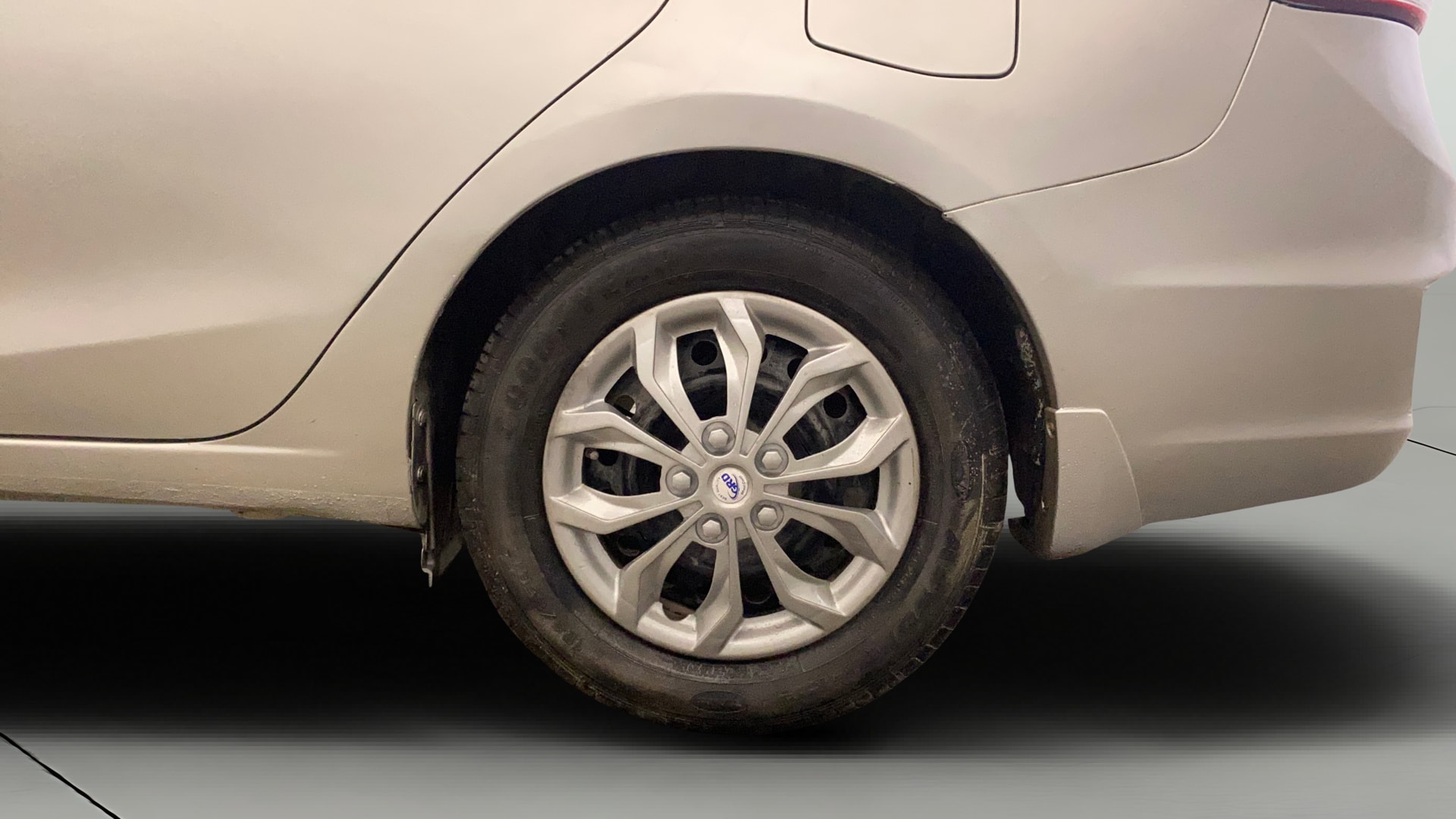 View 2018 Maruti Suzuki 1000 Base Variant Image 11 Used 2018 Maruti Suzuki 1000 Base Variant Image 11