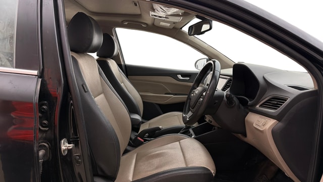 View Hyundai Verna Image 28 Used Hyundai Verna Image 28