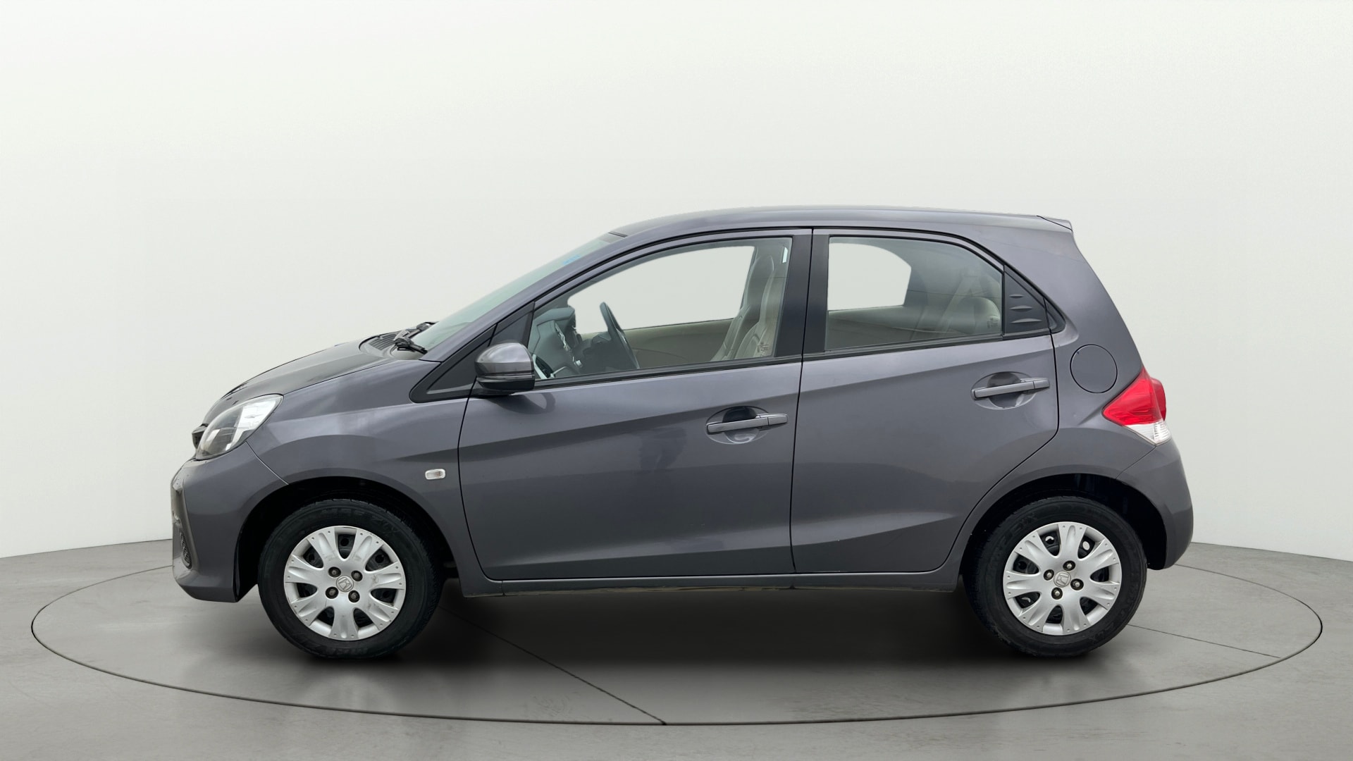 View 2018 Honda Brio S MT Option Pack Image 5 Used 2018 Honda Brio S MT Option Pack Image 5