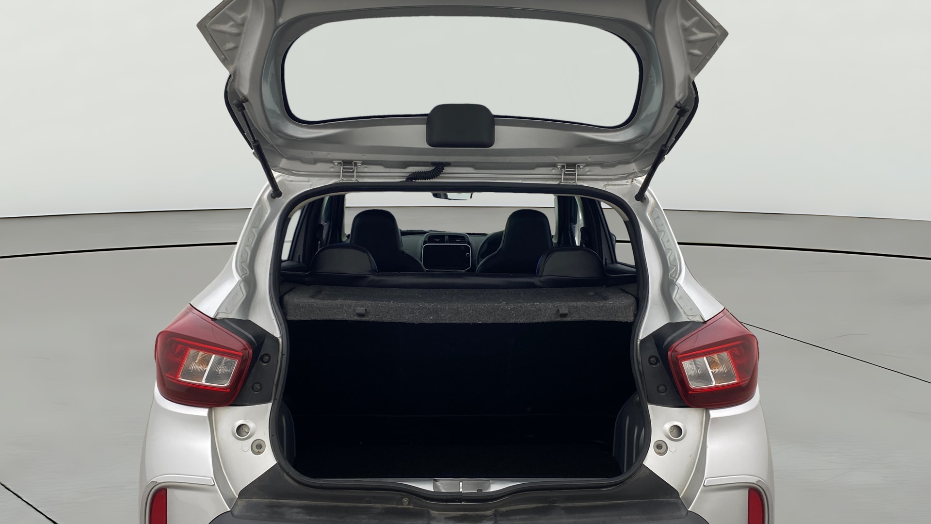 View 2023 Renault Kwid RXL 1.0 BS IV Image 37 Used 2023 Renault Kwid RXL 1.0 BS IV Image 37
