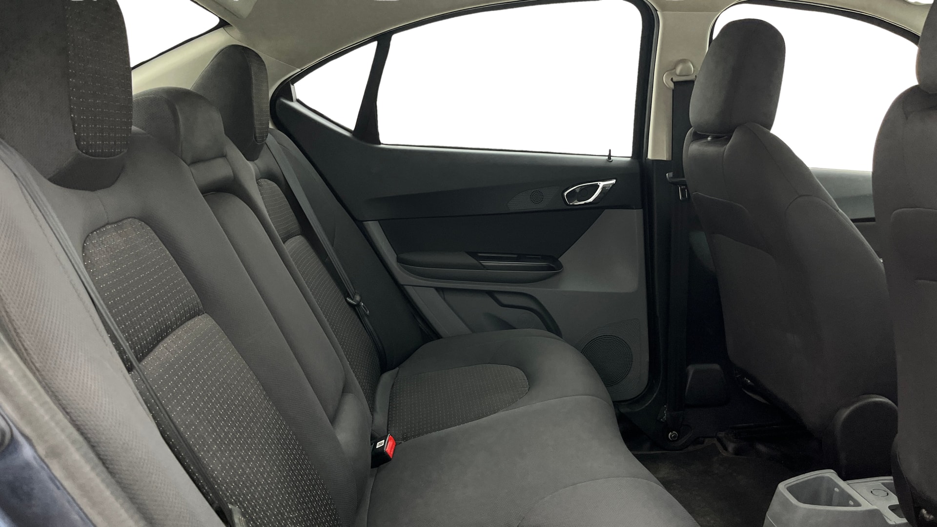 View 2019 Tata Tigor XE Diesel Image 29 Used 2019 Tata Tigor XE Diesel Image 29