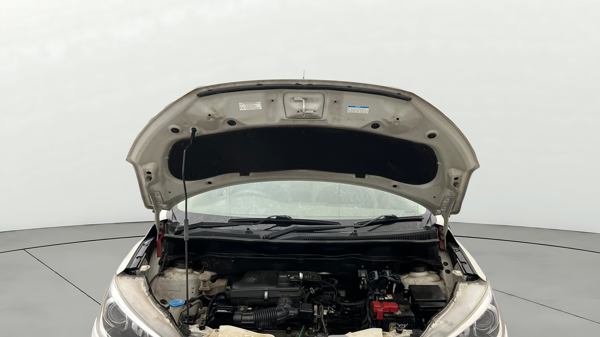 View 2022 Maruti Suzuki 1000 Base Variant Image 34 Used 2022 Maruti Suzuki 1000 Base Variant Image 34