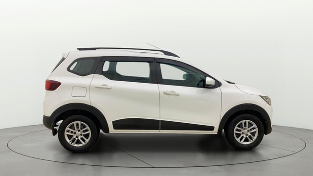 View Renault Triber Image 8 Used Renault Triber Image 8