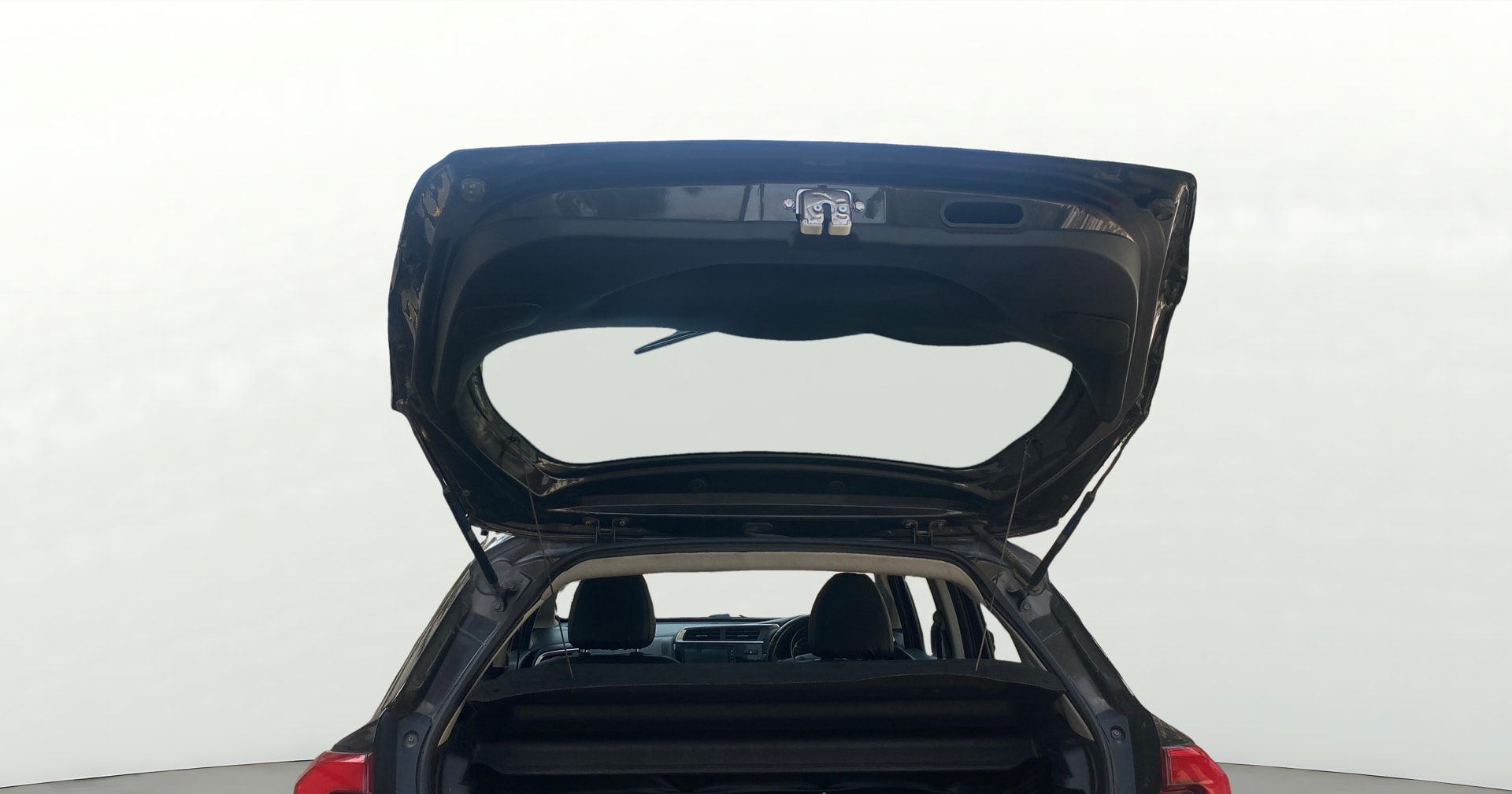 View 2020 Honda WR-V S MT Diesel Edge Edition Image 17 Used 2020 Honda WR-V S MT Diesel Edge Edition Image 17