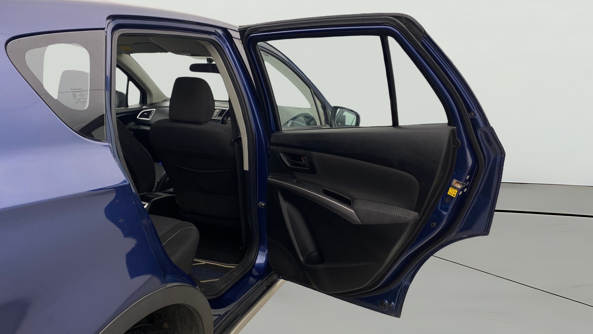 View 2019 Maruti Suzuki 1000 Base Variant Image 7 Used 2019 Maruti Suzuki 1000 Base Variant Image 7