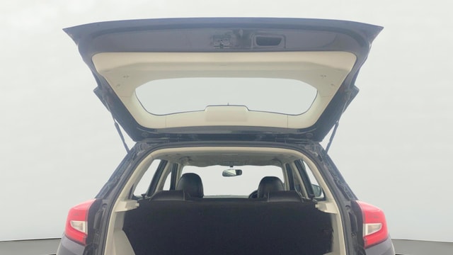 View Mahindra XUV300 Image 16 Used Mahindra XUV300 Image 16