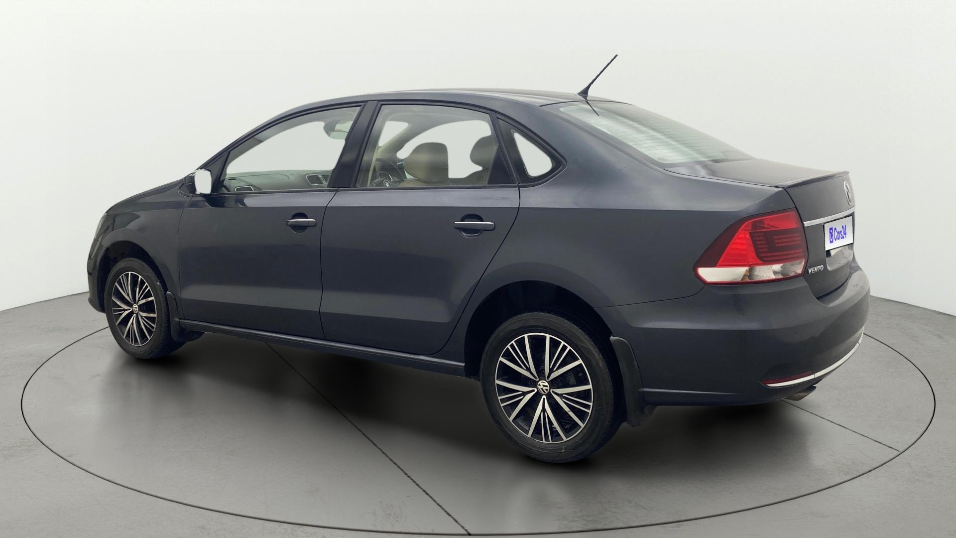 View 2019 Volkswagen Vento 1.2 L TSI Comfortline Petrol AT Image 2 Used 2019 Volkswagen Vento 1.2 L TSI Comfortline Petrol AT Image 2
