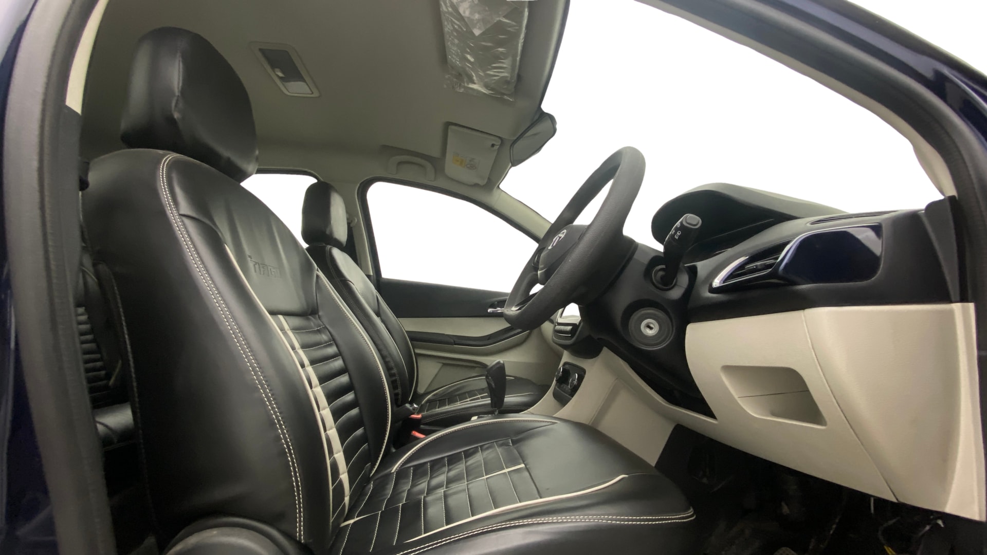 Used 2022 Tata Tiago Used 2022 Tata Tiago