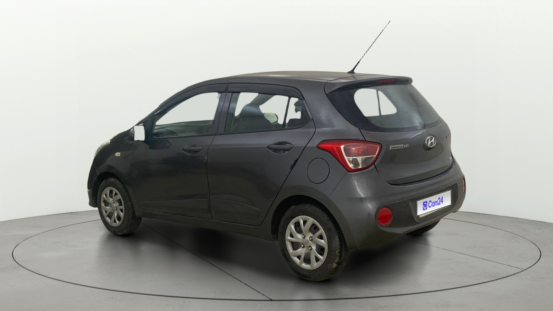 Used 2018 Hyundai Grand i10 Used 2018 Hyundai Grand i10