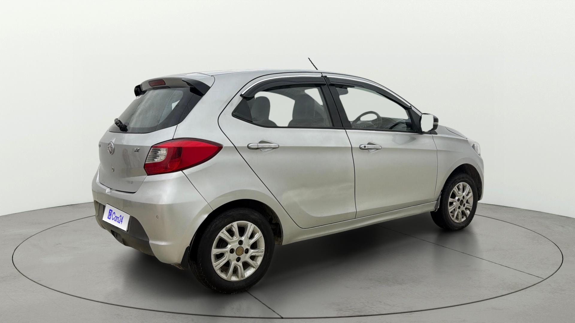 View 2016 Tata Tiago Revotorq XB Image 42 Used 2016 Tata Tiago Revotorq XB Image 42