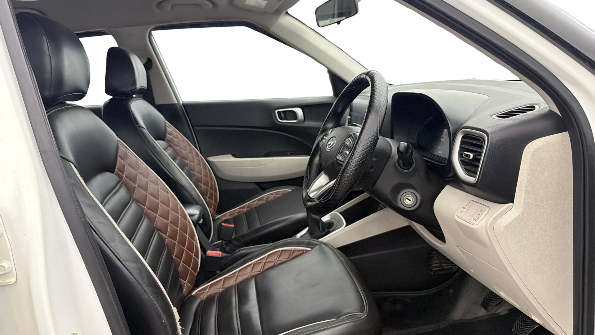Used 2024 Hyundai Venue Used 2024 Hyundai Venue