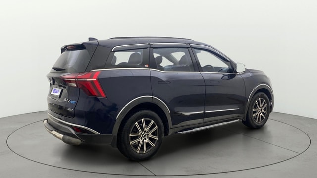 View Mahindra XUV700 Image 48 Used Mahindra XUV700 Image 48