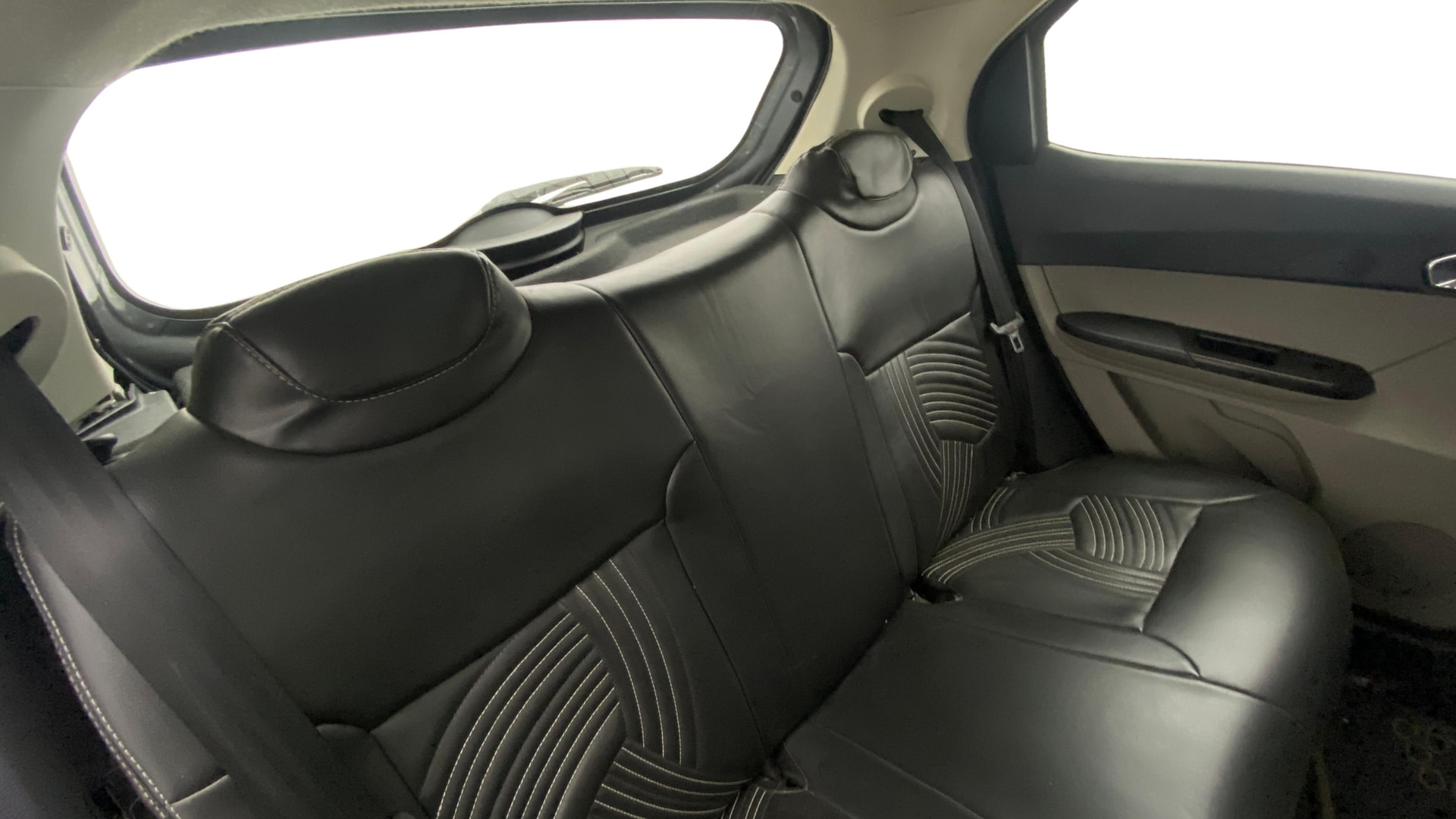 View 2019 Tata Tiago Revotorq XB Image 28 Used 2019 Tata Tiago Revotorq XB Image 28