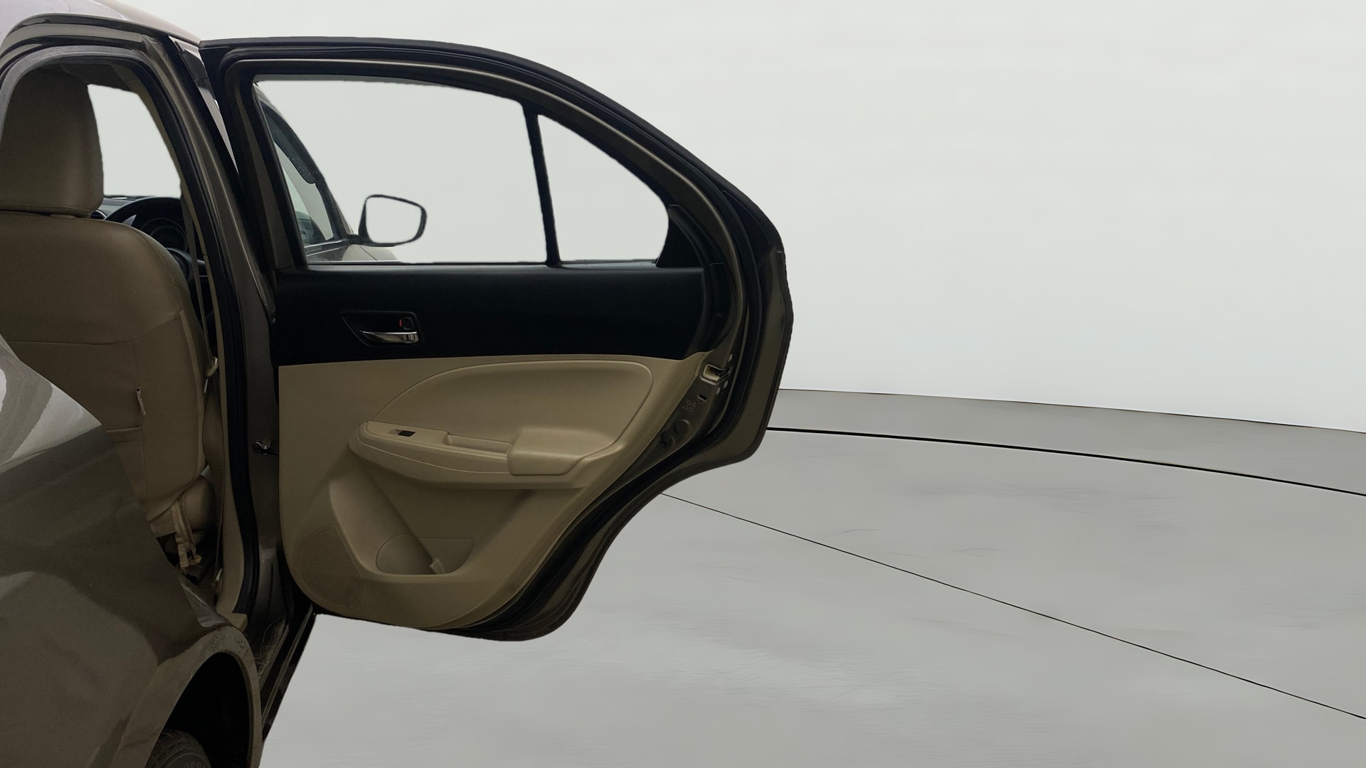 View 2019 Maruti Suzuki 1000 Base Variant Image 7 Used 2019 Maruti Suzuki 1000 Base Variant Image 7