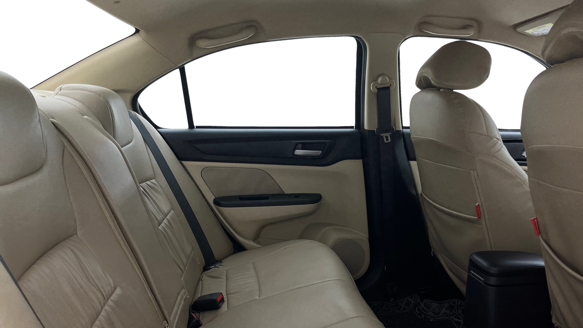 View 2018 Honda Amaze E MT Petrol BS IV Image 34 Used 2018 Honda Amaze E MT Petrol BS IV Image 34