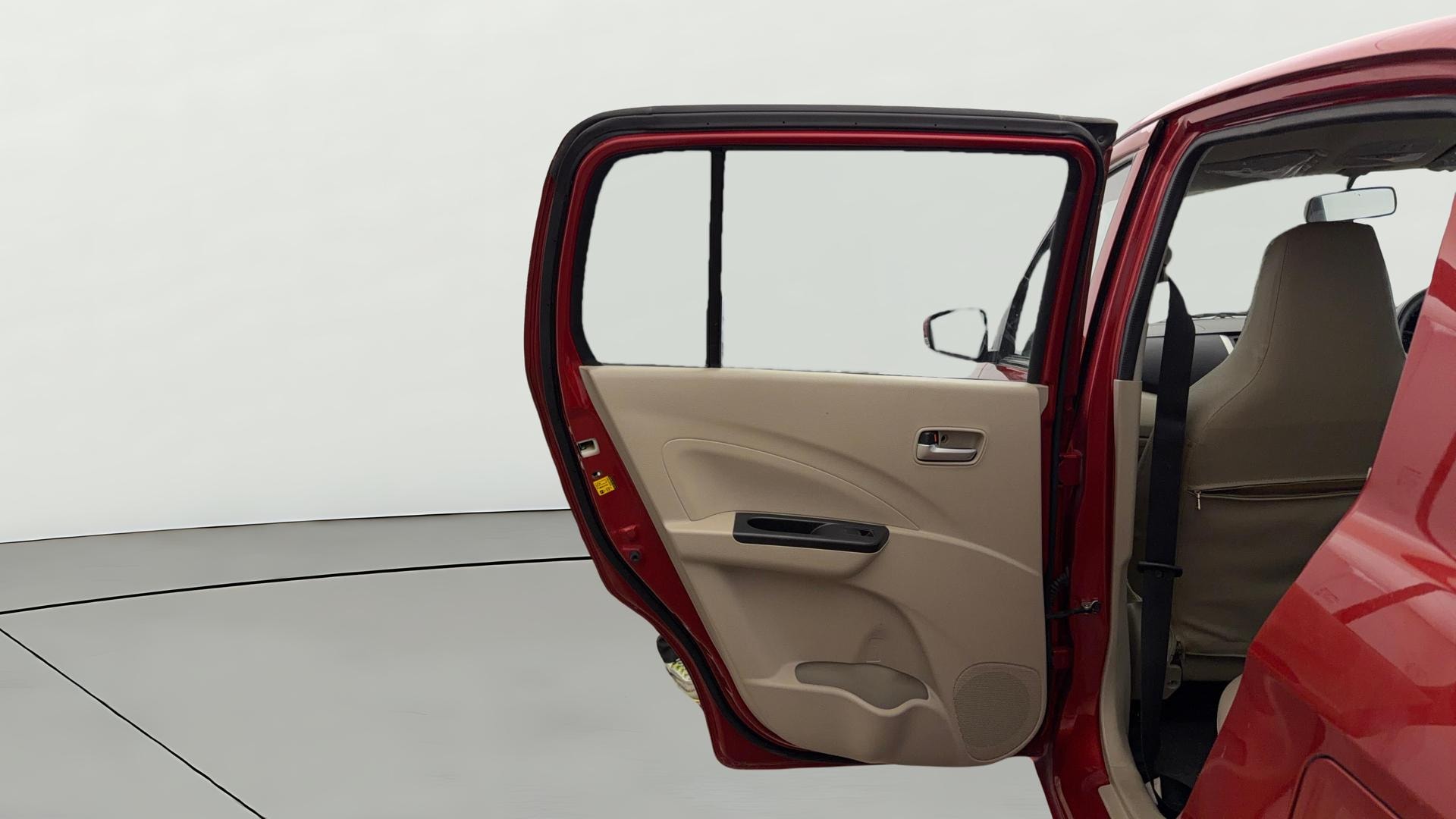 View 2019 Maruti Suzuki 1000 Base Variant Image 22 Used 2019 Maruti Suzuki 1000 Base Variant Image 22