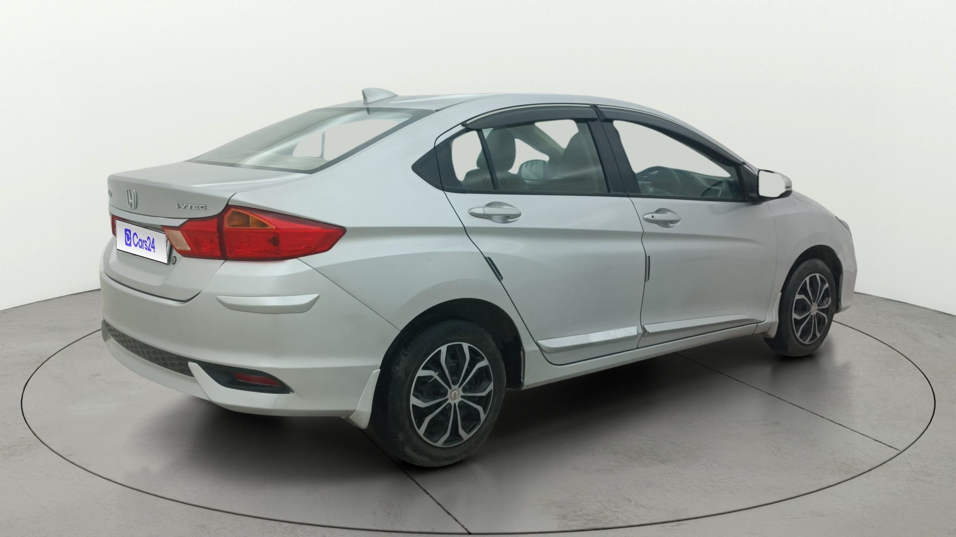 View 2017 Honda City ZX MT Diesel Anniversary Edition Image 42 Used 2017 Honda City ZX MT Diesel Anniversary Edition Image 42