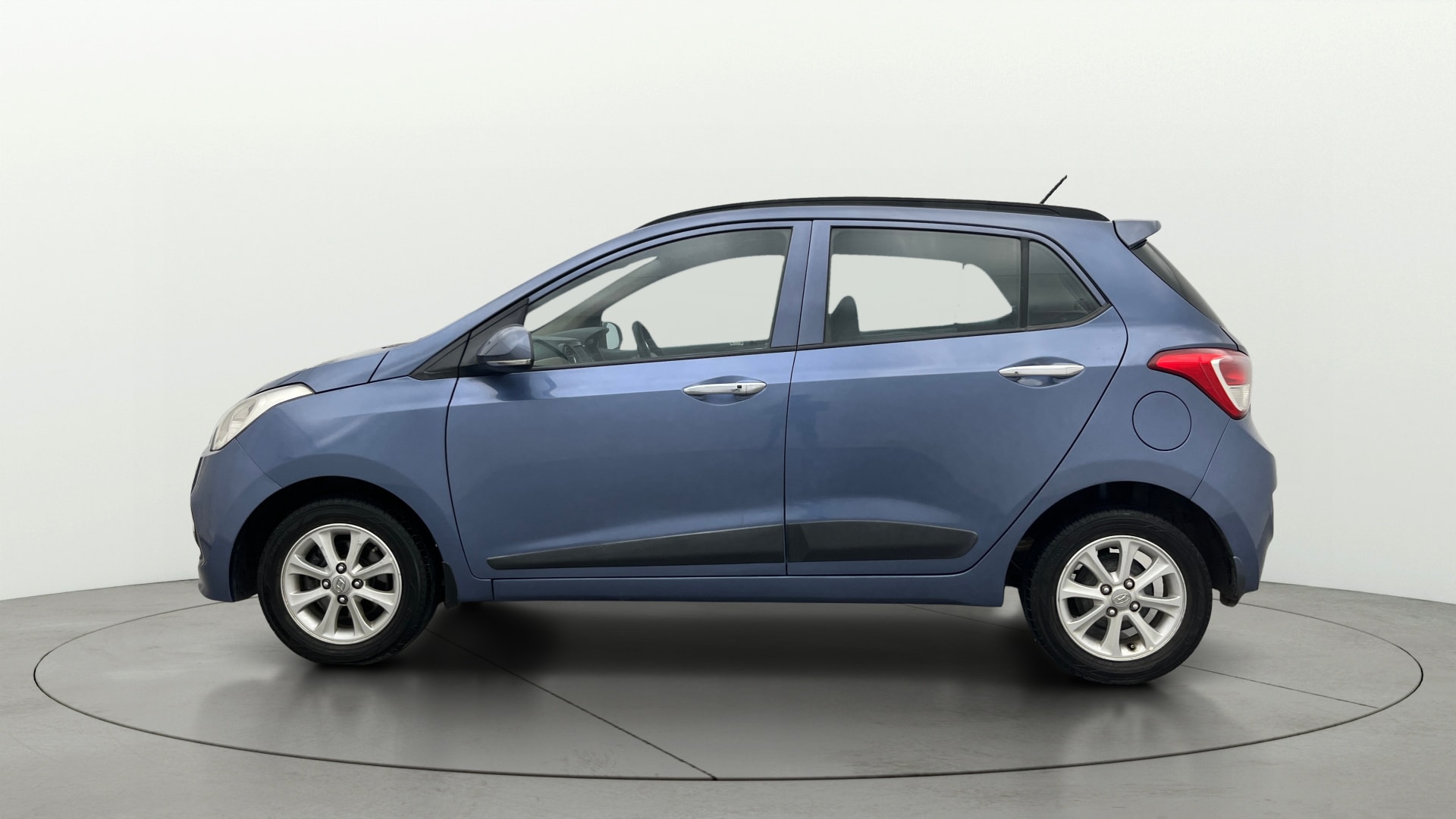 View 2014 Hyundai Grand i10 Asta AT 1.2 Kappa VTVT Image 5 Used 2014 Hyundai Grand i10 Asta AT 1.2 Kappa VTVT Image 5