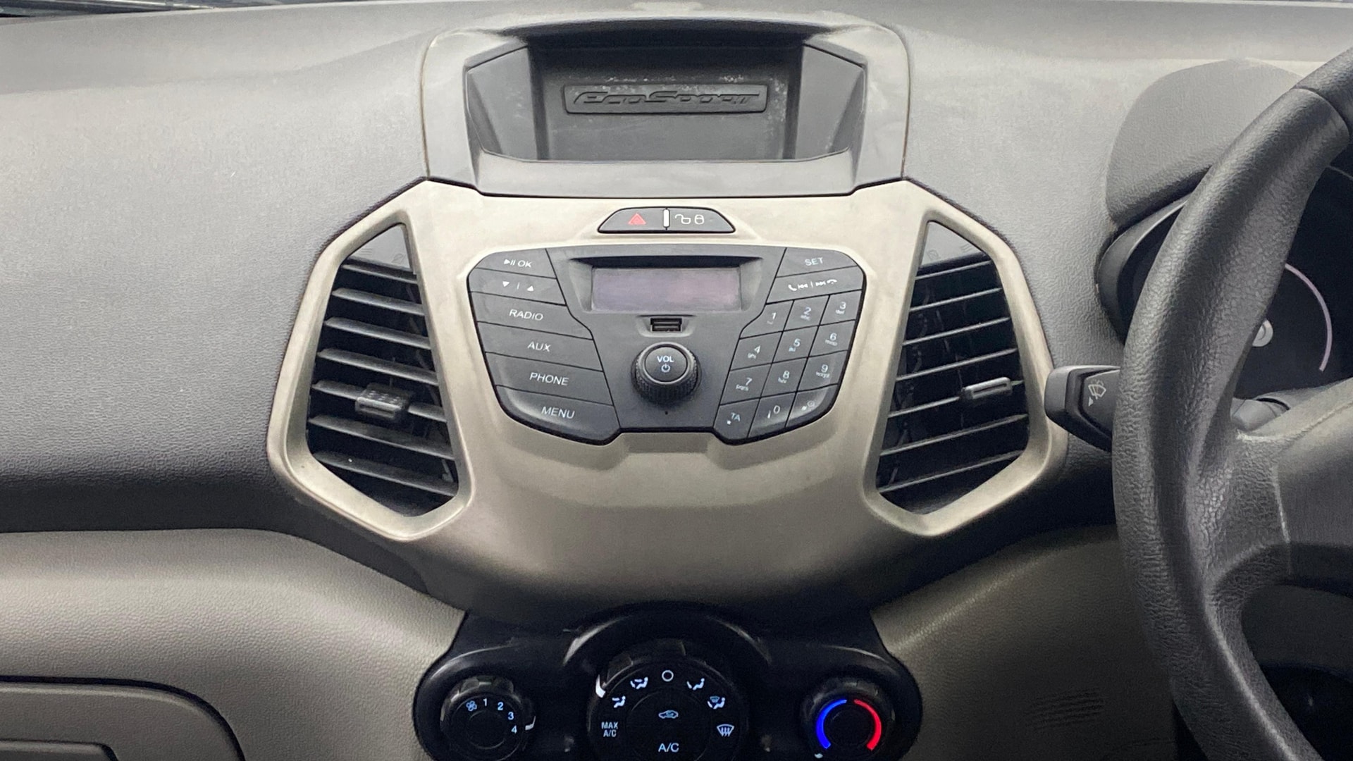 View 2016 Ford EcoSport 1.5 TDCi Diesel Ambiente BS IV Image 30 Used 2016 Ford EcoSport 1.5 TDCi Diesel Ambiente BS IV Image 30
