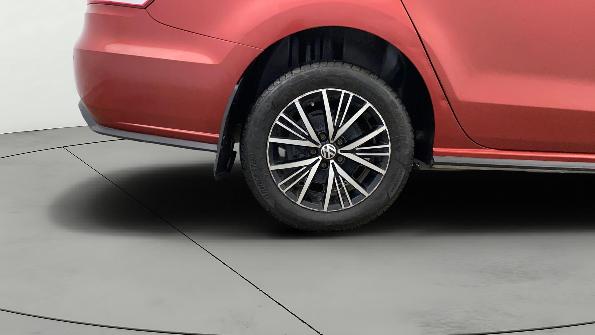 View 2020 Volkswagen Vento 1.0 L TSI Highline Petrol Image 23 Used 2020 Volkswagen Vento 1.0 L TSI Highline Petrol Image 23