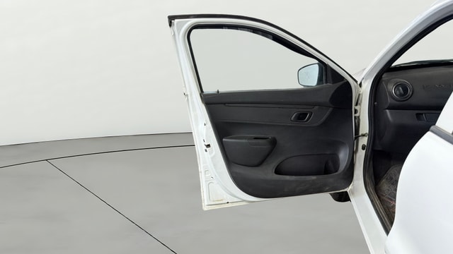 View Renault Kwid Image 30 Used Renault Kwid Image 30