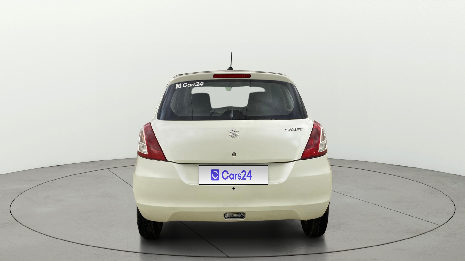 View 2015 Maruti Suzuki 1000 Base Variant Image 38 Used 2015 Maruti Suzuki 1000 Base Variant Image 38