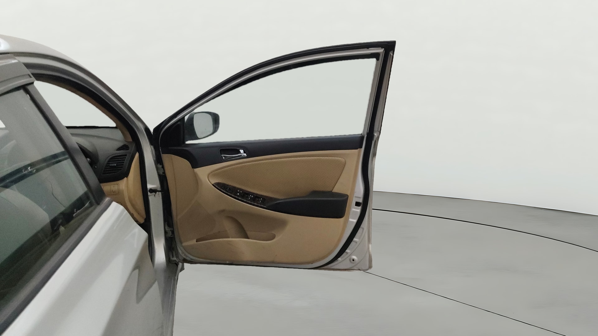 Used 2013 Hyundai Fluidic Verna Used 2013 Hyundai Fluidic Verna